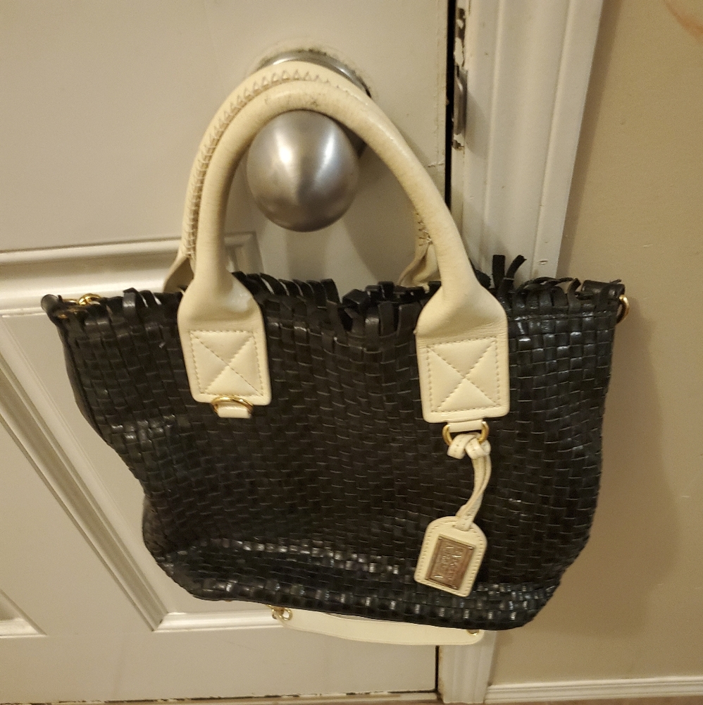 Handbag. - Picture 3 of 6